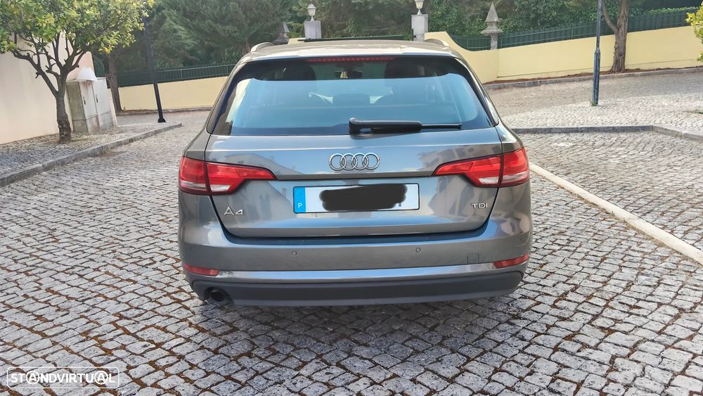Audi A4 Avant 2.0 TDI Advance - 2