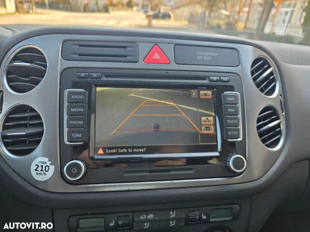 Volkswagen Tiguan 2.0 TDI DPF 4Motion Track&Field - 16