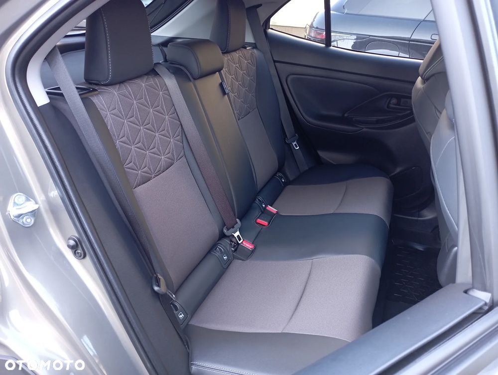 Toyota Yaris Cross Hybrid 1.5 Executive - 10