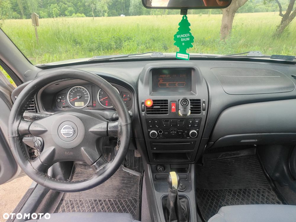 Nissan Almera 1.8 Acenta - 4