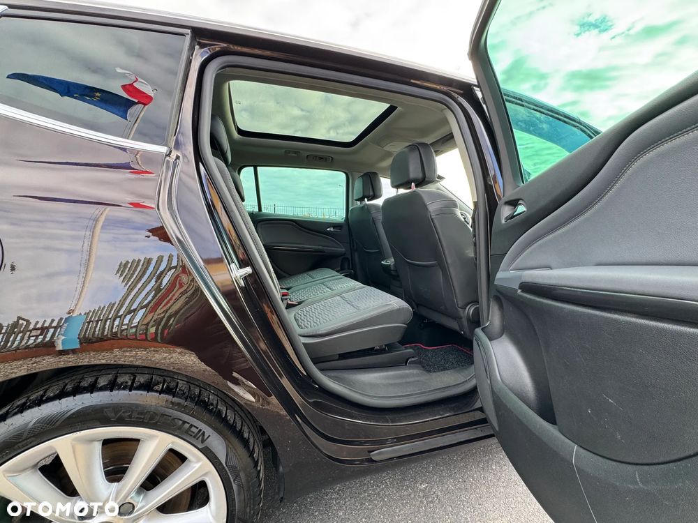 Opel Zafira 2.0 CDTI Cosmo - 13