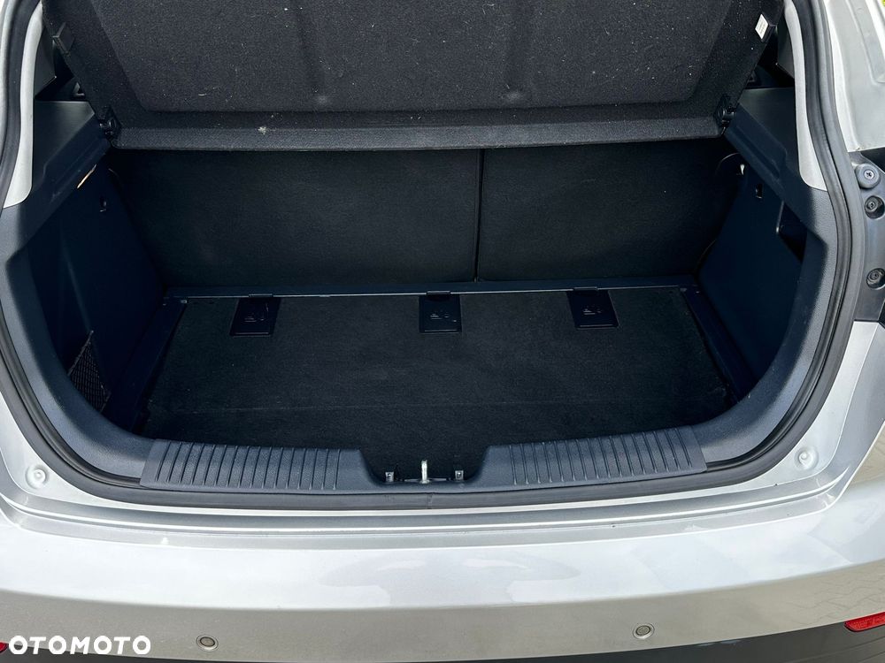 Kia Rio 1.4 Business Line - 10