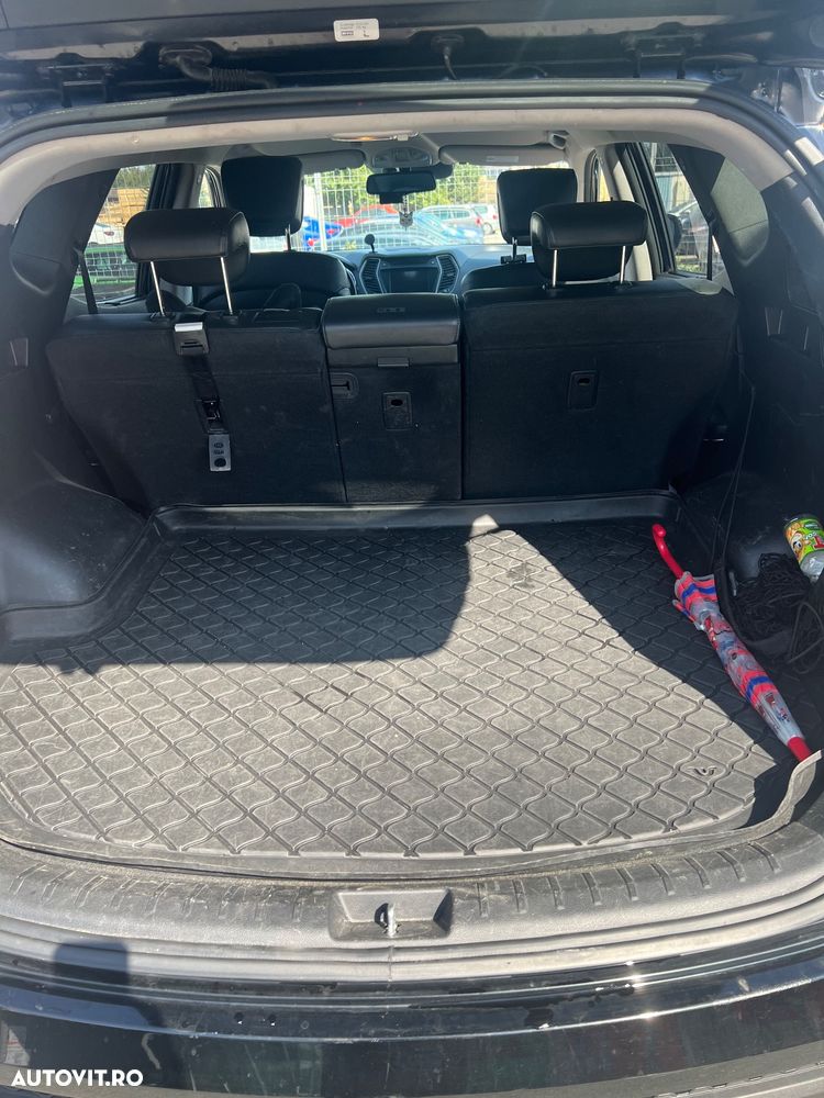 Hyundai Santa Fe 2.2 CRDi 4WD Automatik Premium - 16