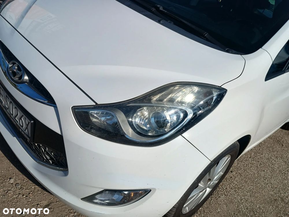 Hyundai ix20 1.6 CRDi blue YES - 13