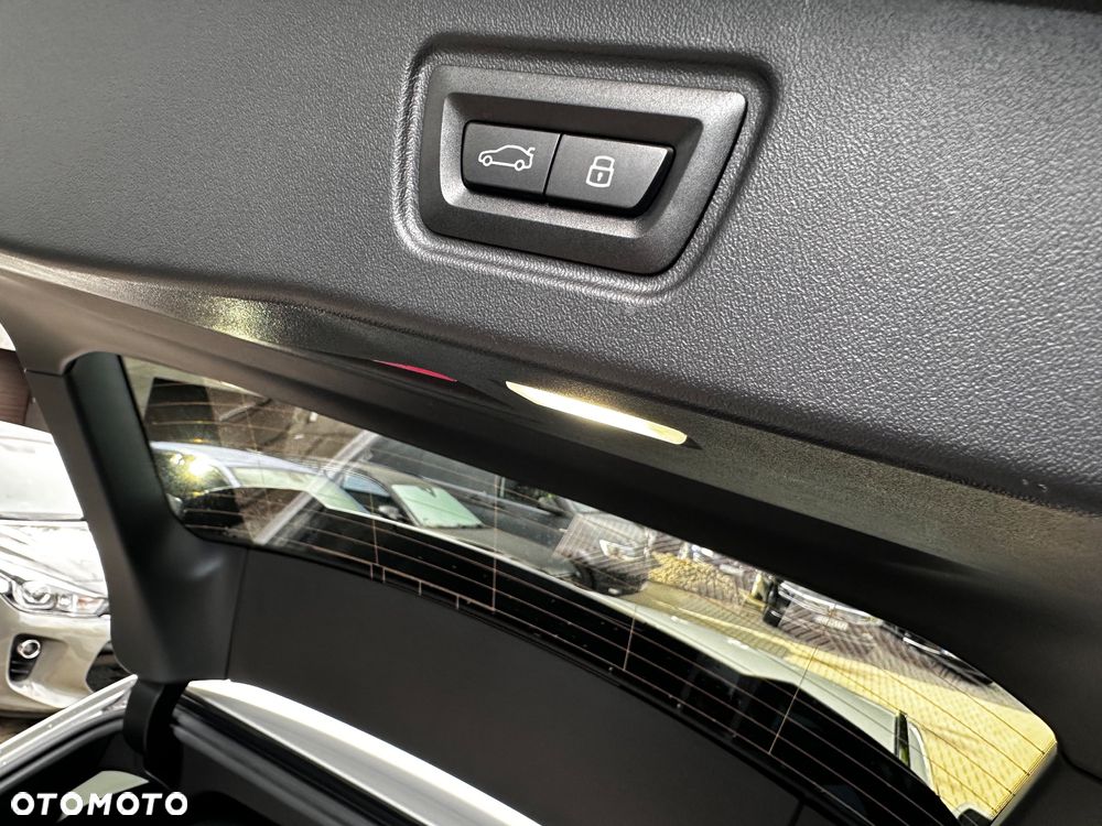 BMW Seria 5 520d Touring - 30