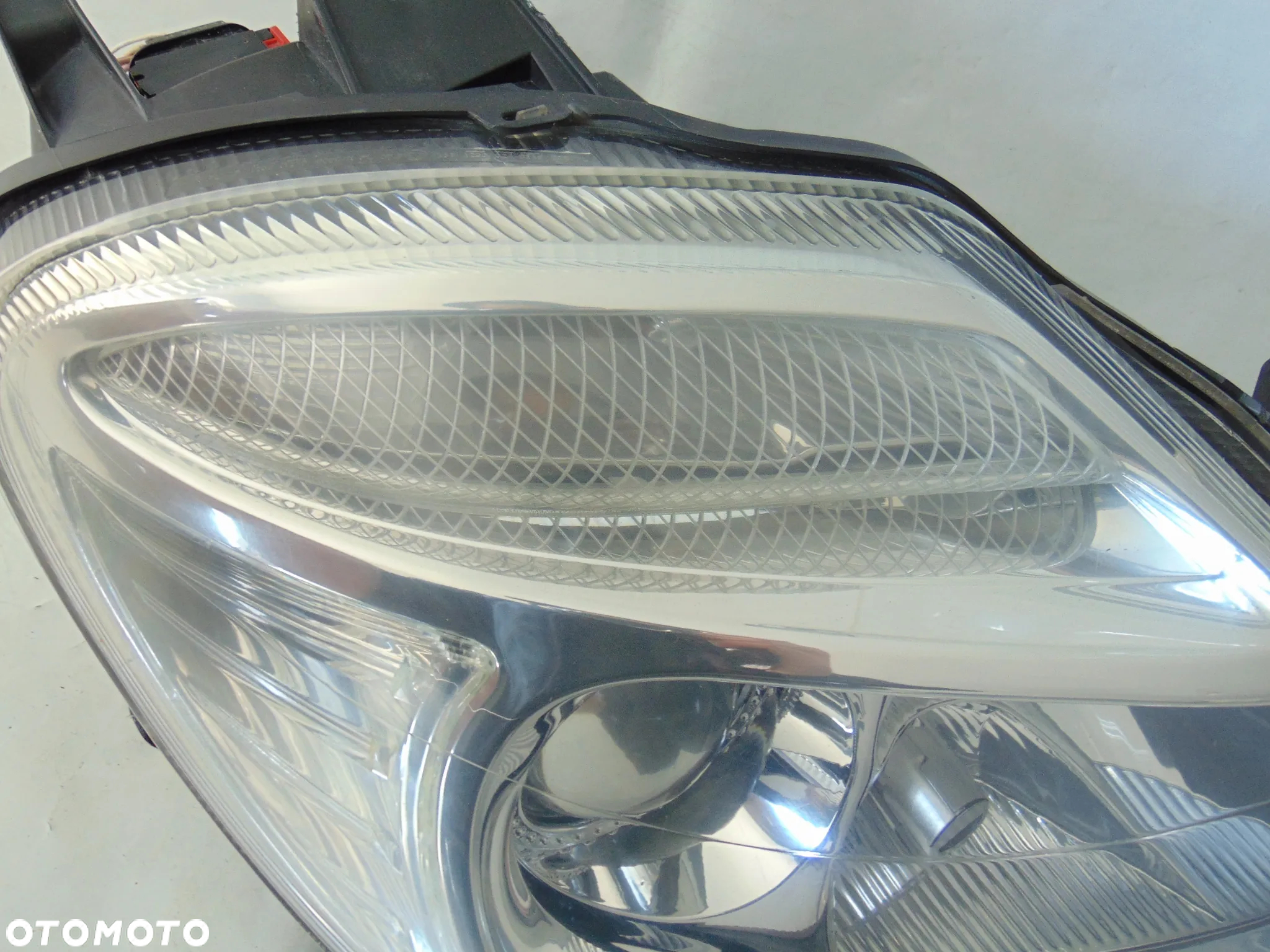 EUROPA lampa przednia przód prawa Citroen C8 , 02-08r - 2