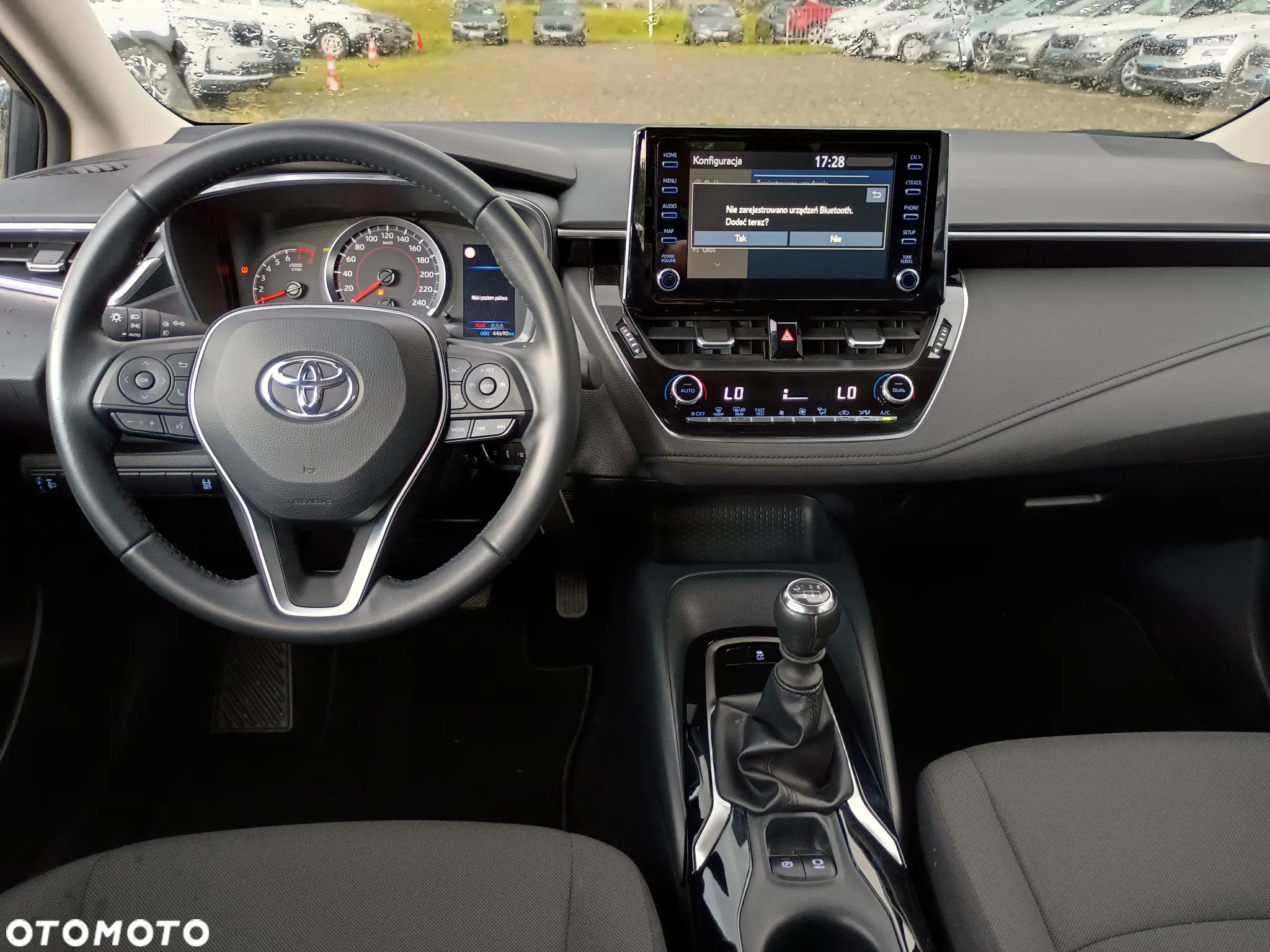 Toyota Corolla 1.5 Comfort - 12