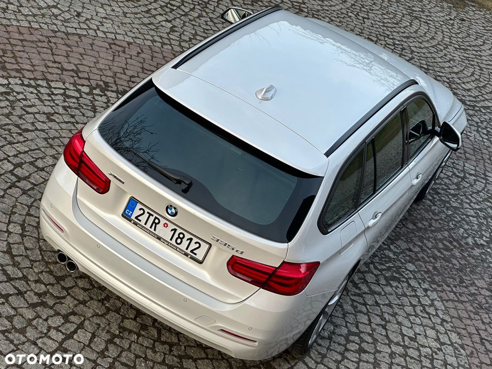 BMW Seria 3 335d Touring xDrive Luxury Line - 2