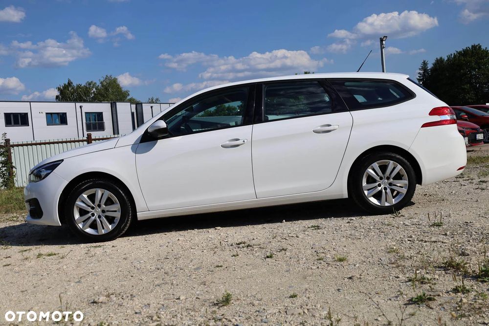 Peugeot 308 1.5 BlueHDi Active S&S EAT8 - 9