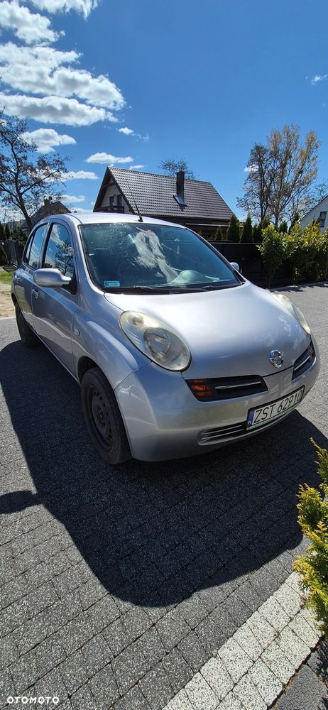 Nissan Micra - 2