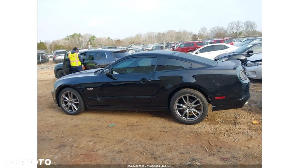Ford Mustang 5.0 V8 GT Premium - 5