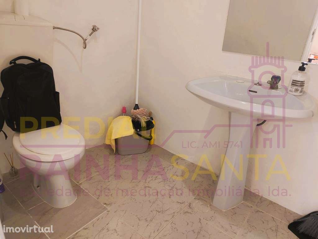 Lojinha com WC para comercio/ serviços-Cernache- Coimbra - Grande imagem: 2/3