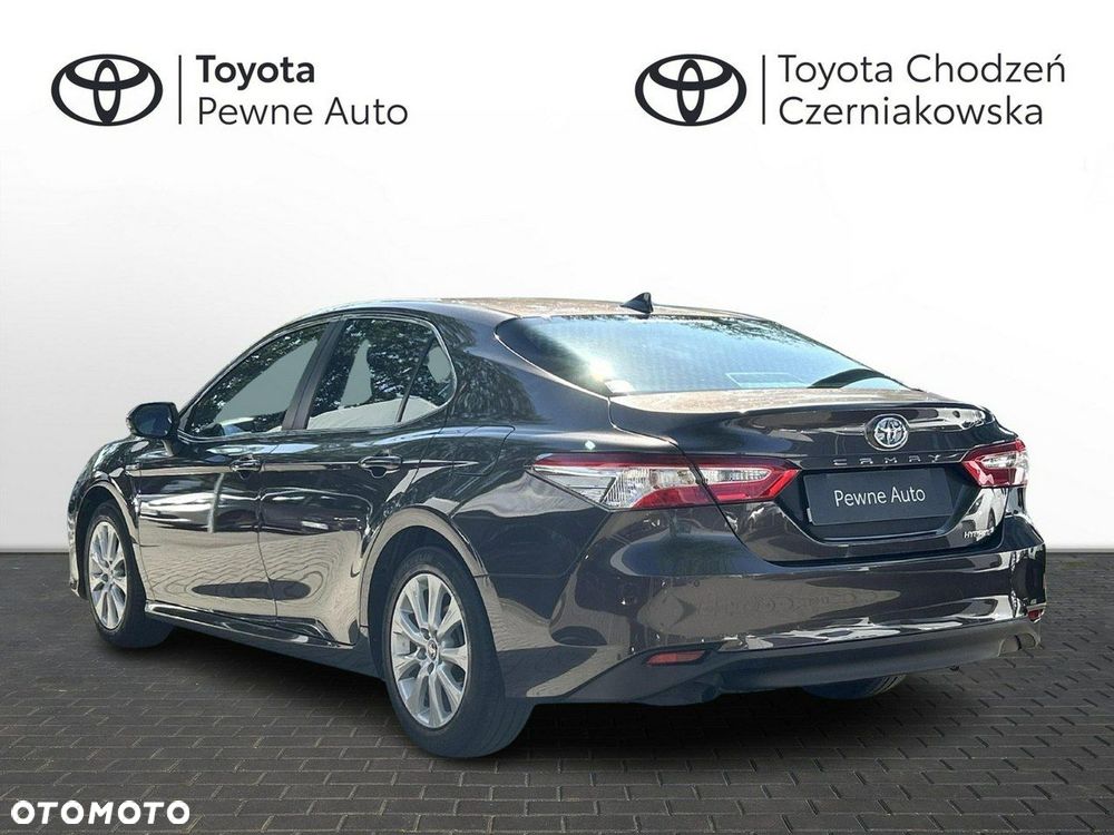 Toyota Camry 2.5 Hybrid Comfort CVT - 6