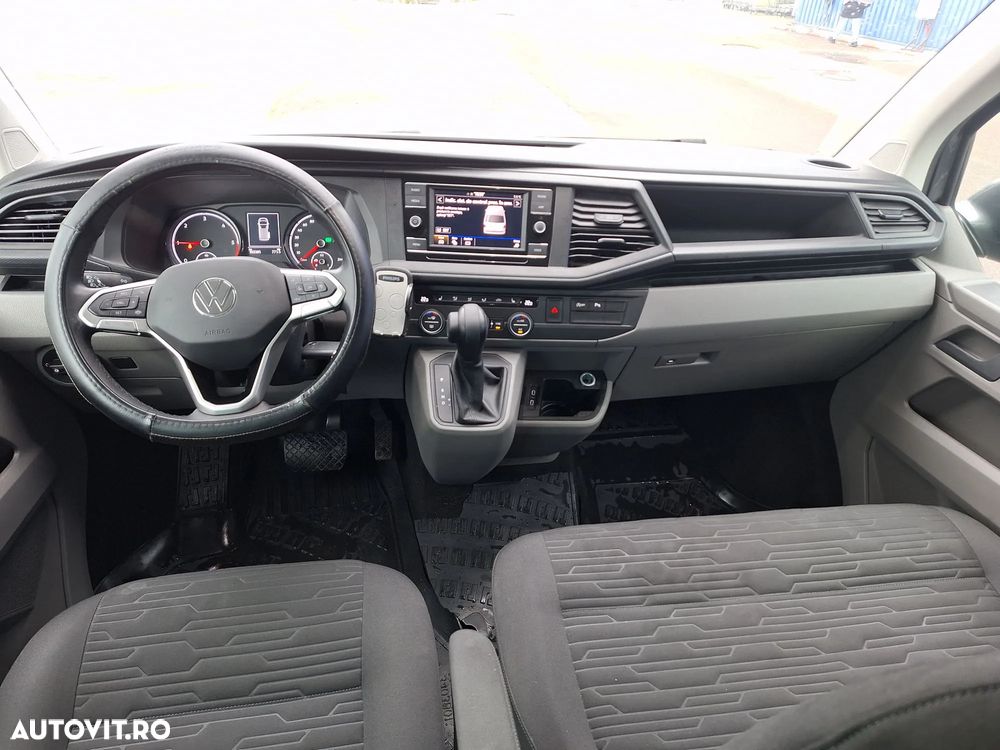 Volkswagen Caravelle - 12