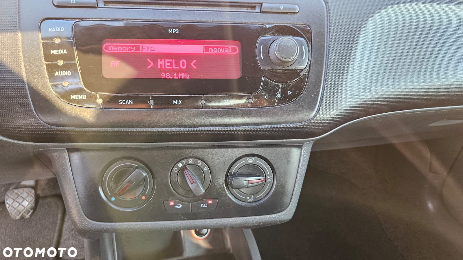 Seat Ibiza 1.4 16V Style - 21
