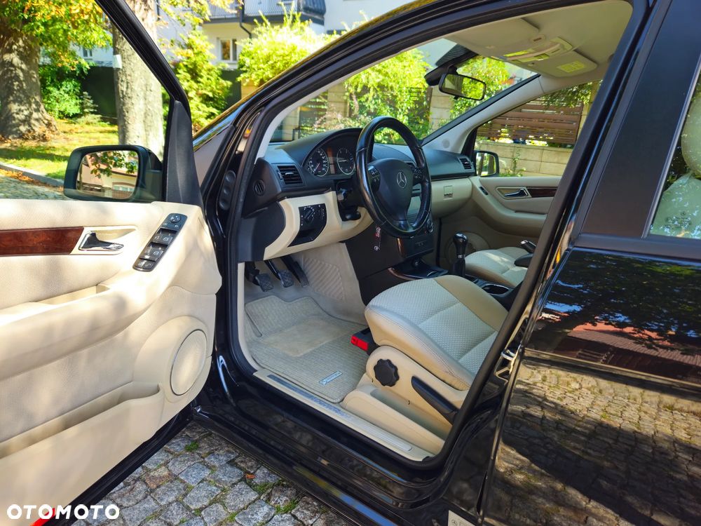 Mercedes-Benz Klasa A 180 CDI Elegance - 16