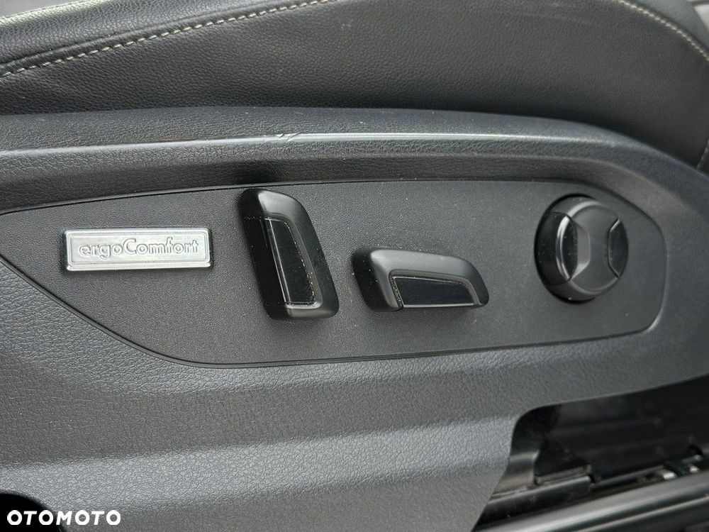 Volkswagen Amarok 3.0 V6 TDi 4MOTION Highline - 27