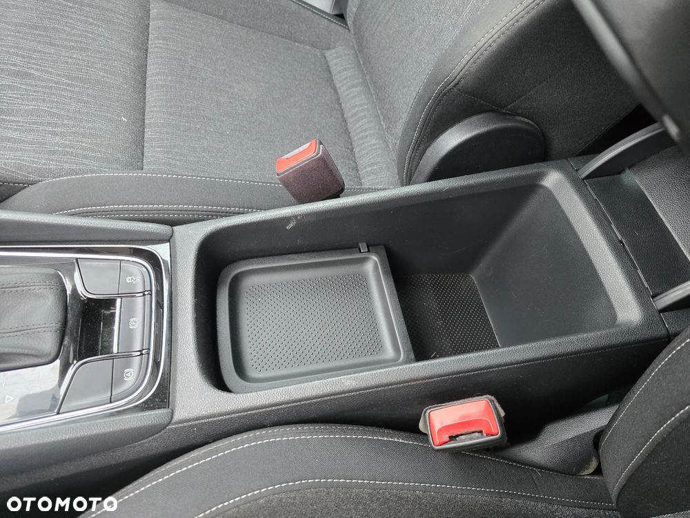 Skoda Karoq 2.0 TDI SCR 4x4 DSG Sportline - 35