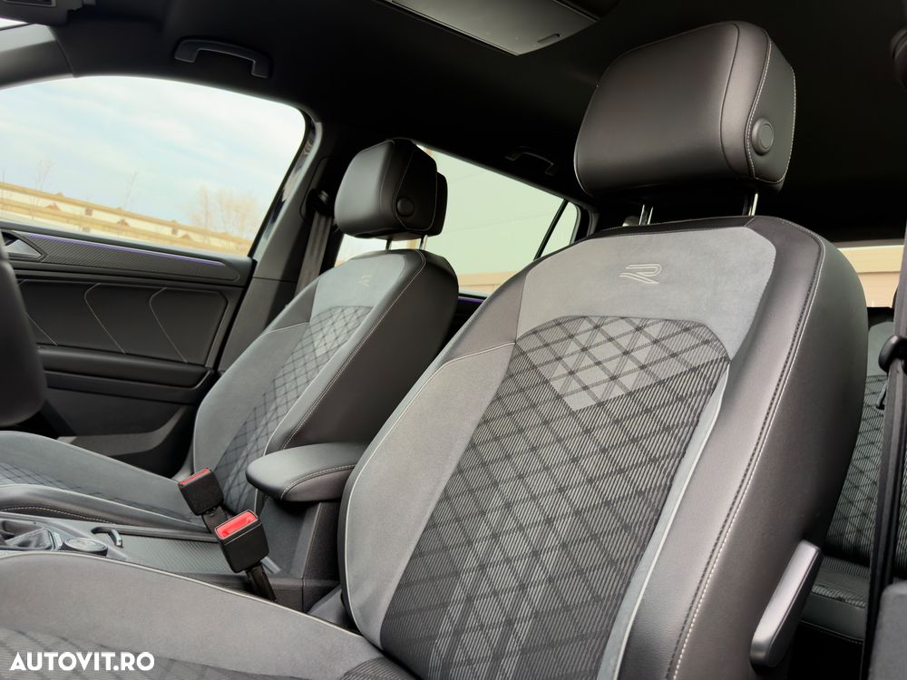 Volkswagen Tiguan 2.0 TDI SCR 4MOTION DSG R-Line - 29