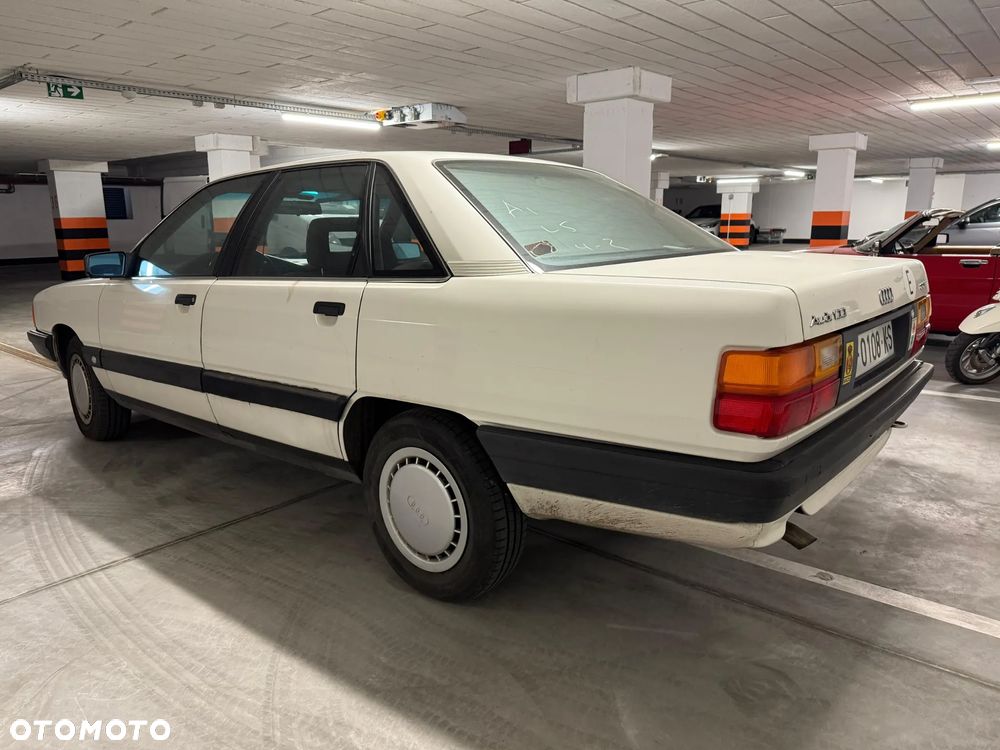 Audi 100 2.2 E - 5