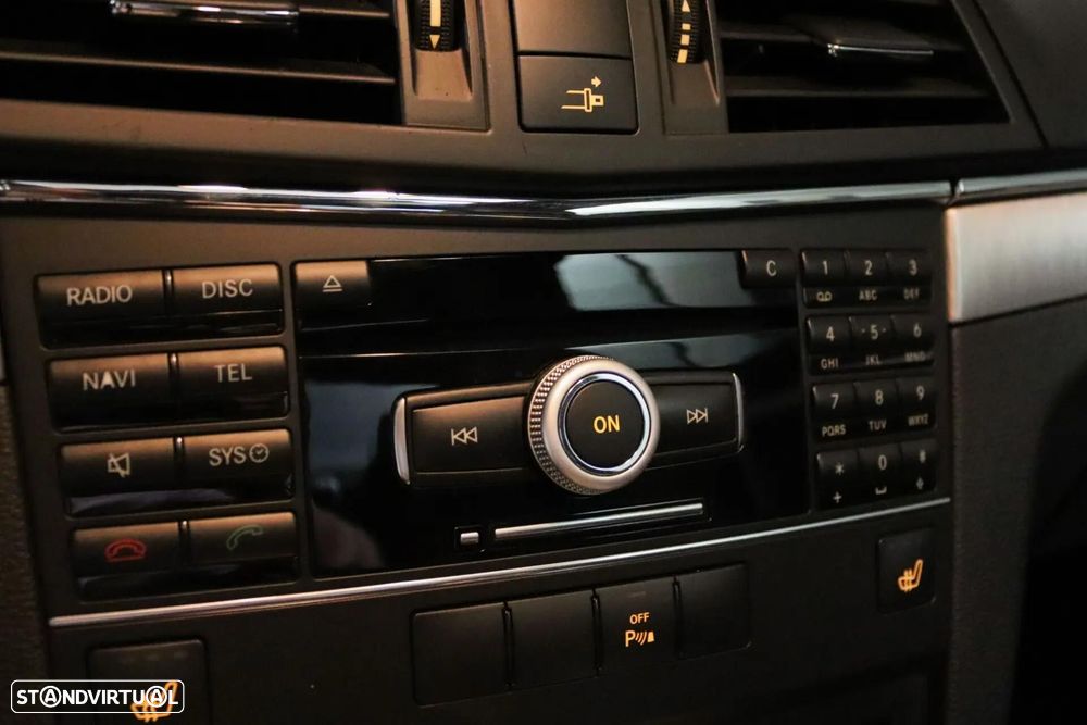 Mercedes-Benz E 250 CDi Avantgarde BlueEfficiency Auto - 12