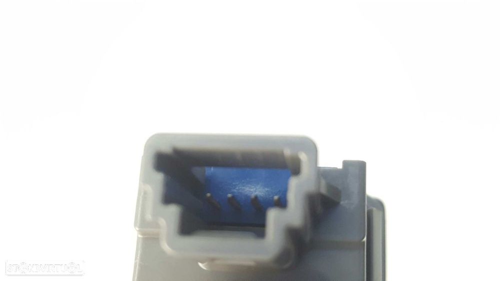 INTERRUPTOR AUXILIAR TOYOTA AURIS TOURING SPORTS (E18) HYBRID ACTIVE - 4