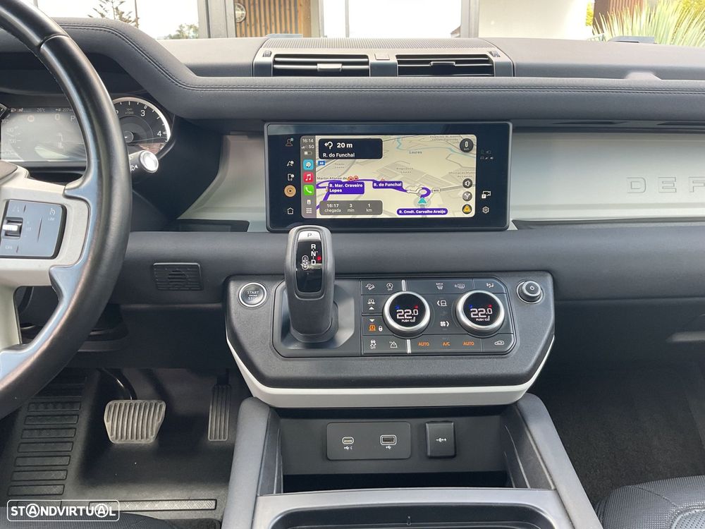 Land Rover Defender 3.0 D250 110 AWD X-Dynamic SE - 40