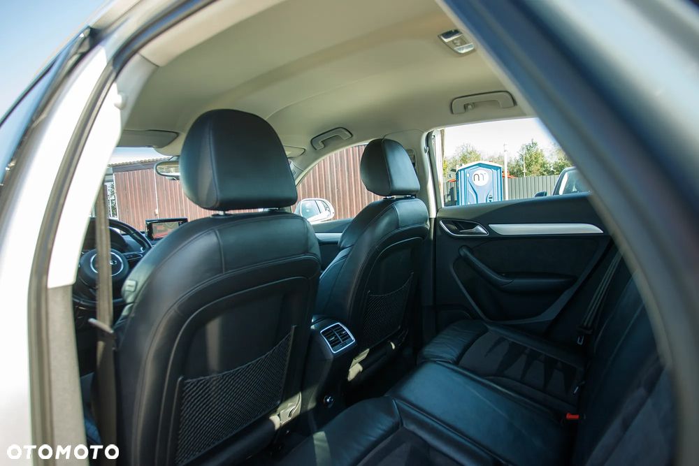 Audi Q3 2.0 TFSI Quattro S tronic - 27