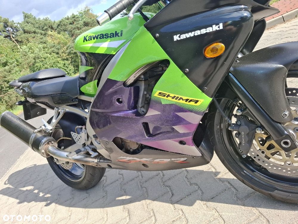 Kawasaki ZXR - 3