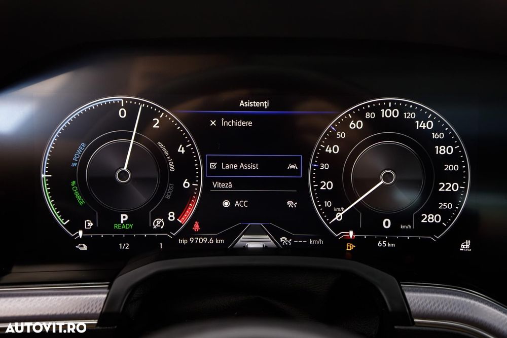Volkswagen Touareg - 21