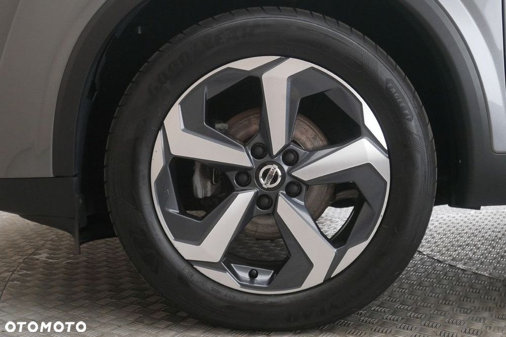 Nissan Qashqai - 14