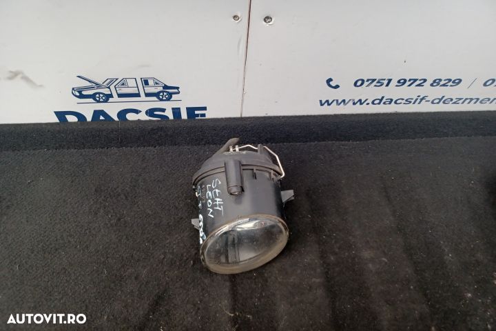 Proiector stanga 5P0941699A 5P0941699A Seat Leon 2 1P [2005 - 2009] H - 2