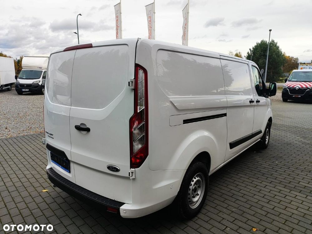Ford Transit Custom - 5