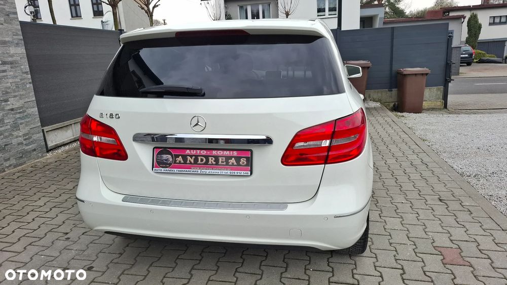 Mercedes-Benz Klasa B 180 - 11