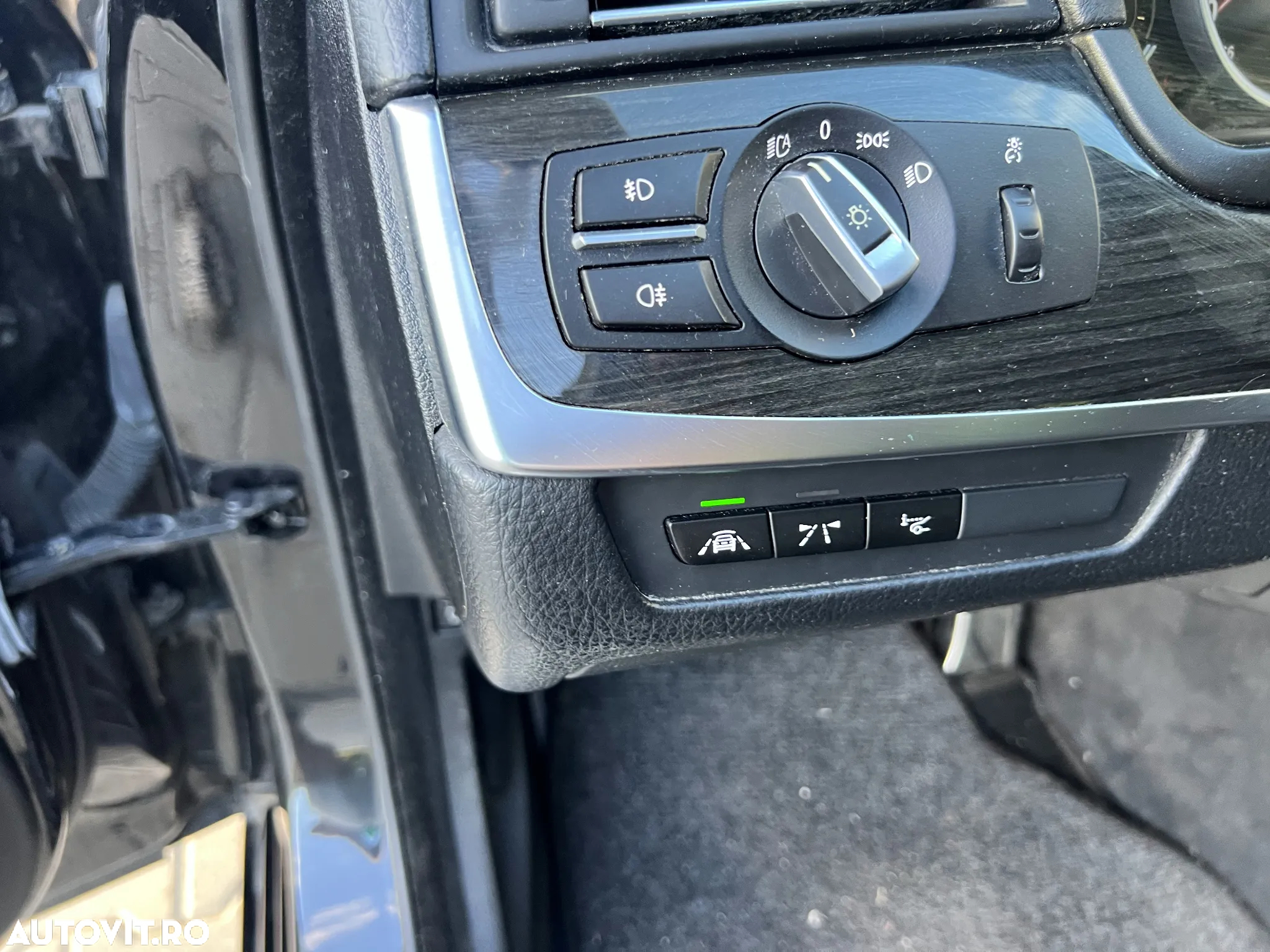 BMW Seria 5 525d Aut. Luxury Line - 14