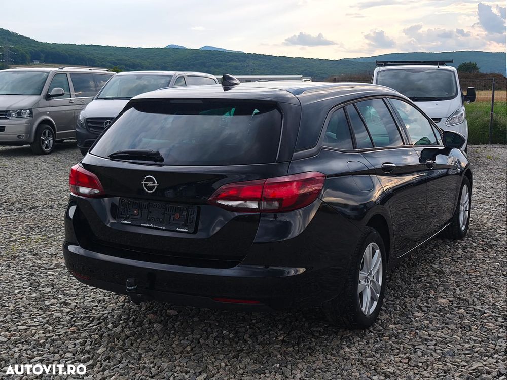 Opel Astra 1.6 D (CDTI) Start/Stop Dynamic - 16