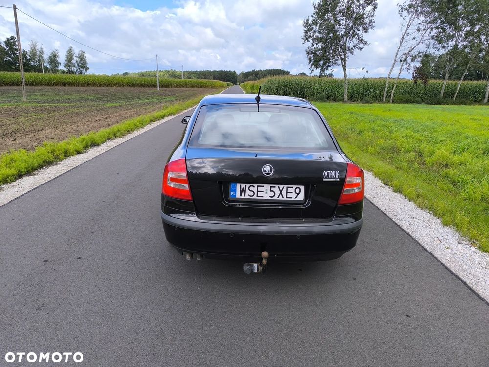 Skoda Octavia 1.9 TDI DPF Elegance - 4