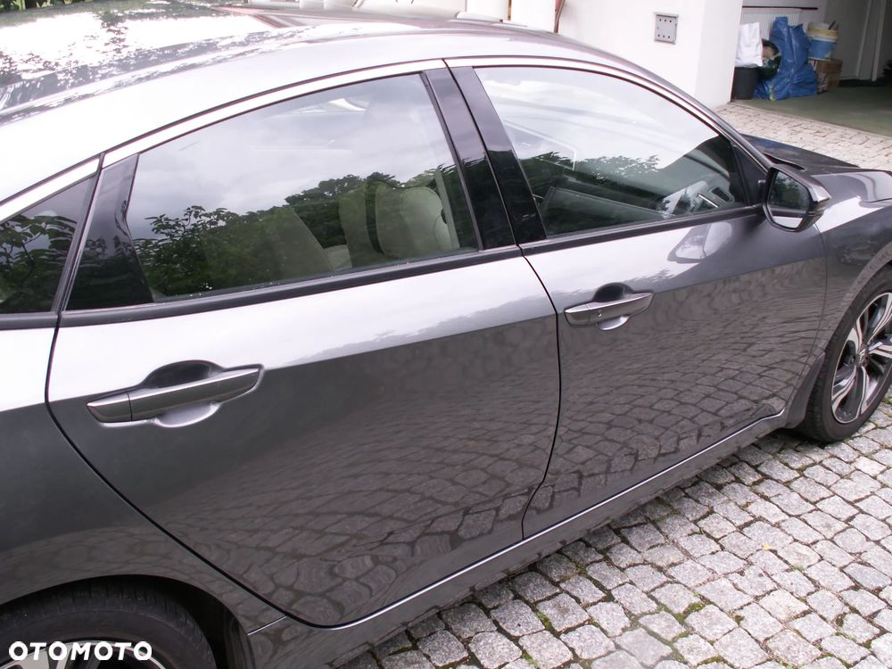 Honda Civic 1.5 T Executive - 7