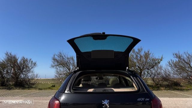 Peugeot 407 SW - 28