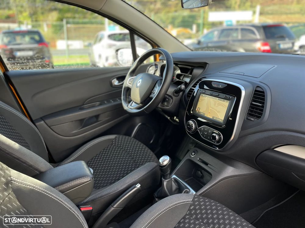 Renault Captur 0.9 TCE Exclusive - 10