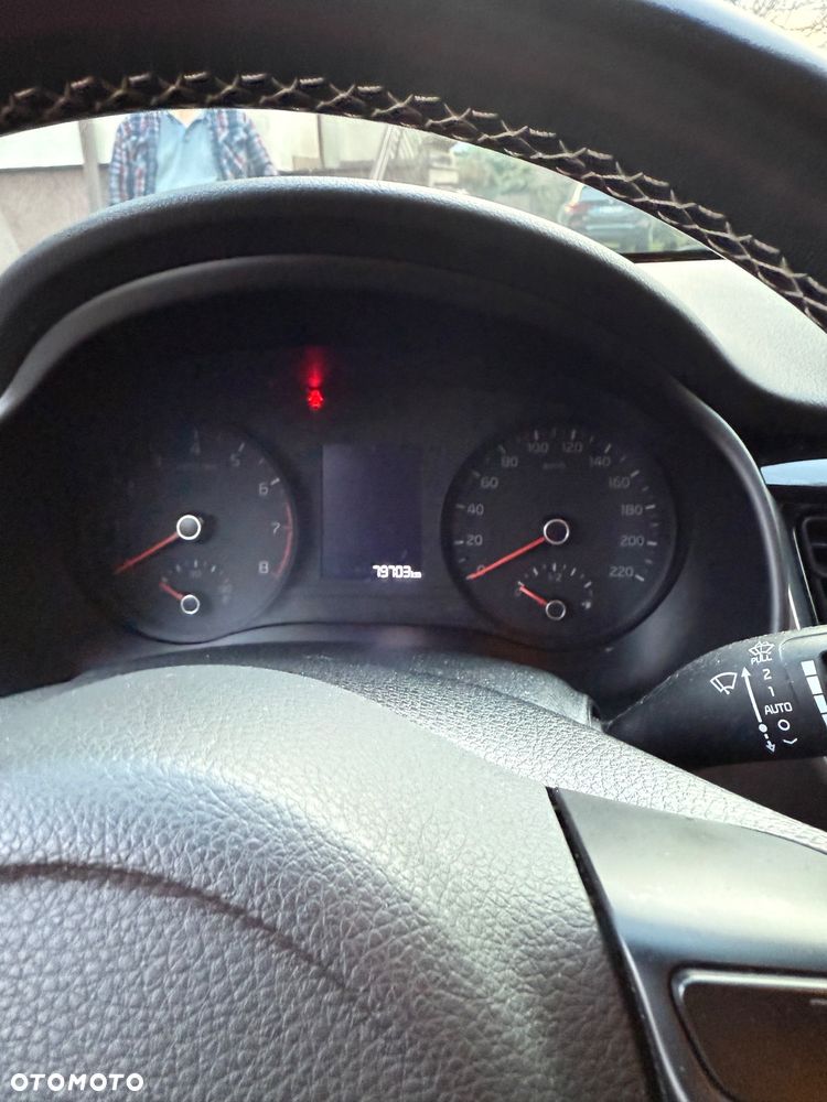 Kia Stonic 1.0 T-GDI L - 4