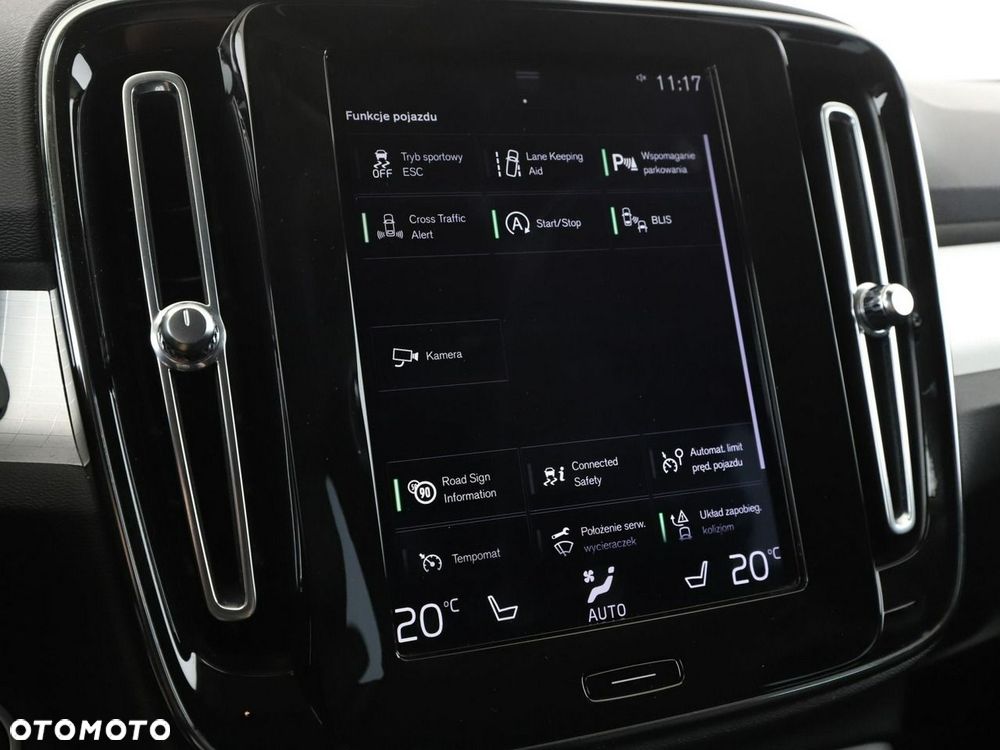 Volvo XC 40 D4 SCR AWD Momentum - 26