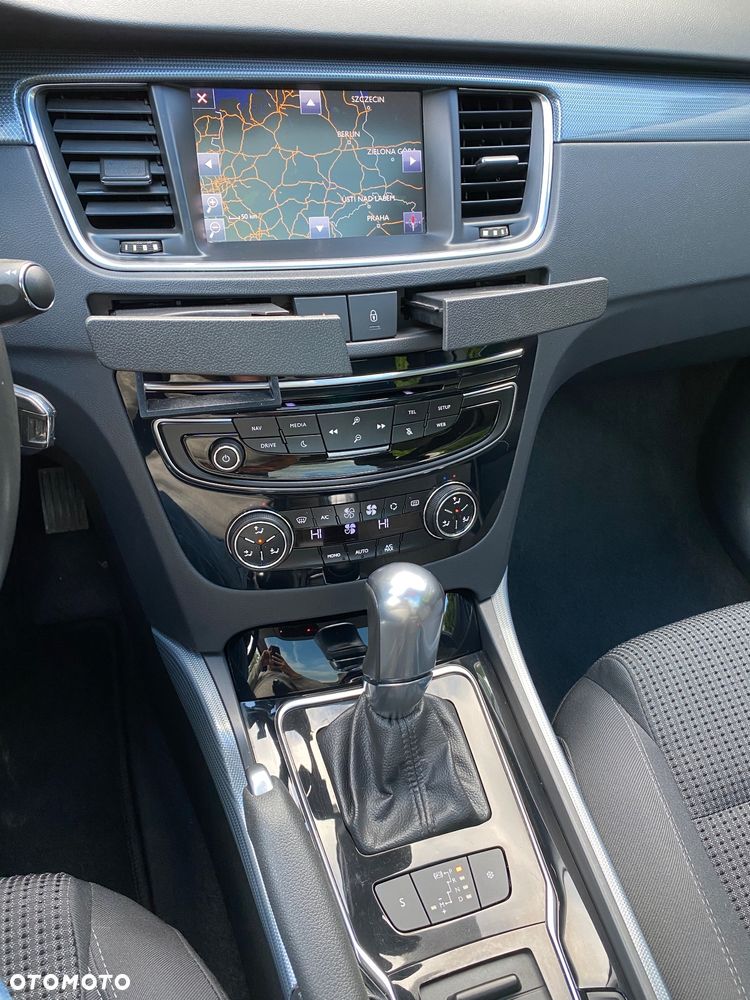 Peugeot 508 - 8