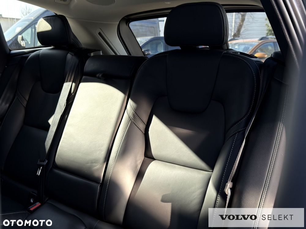 Volvo XC 60 - 16