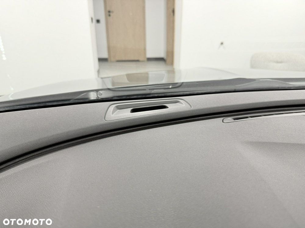 Opel Insignia - 40