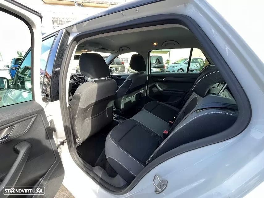 Skoda Fabia 1.0 TSI Active - 38