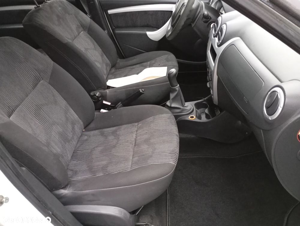 Dacia Logan 1.6 16V SL Arctica - 39