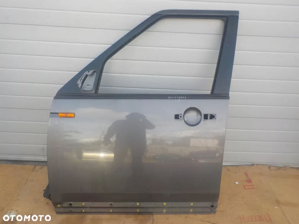 LAND ROVER DISCOVERY III DRZWI LEWY PRZÓD