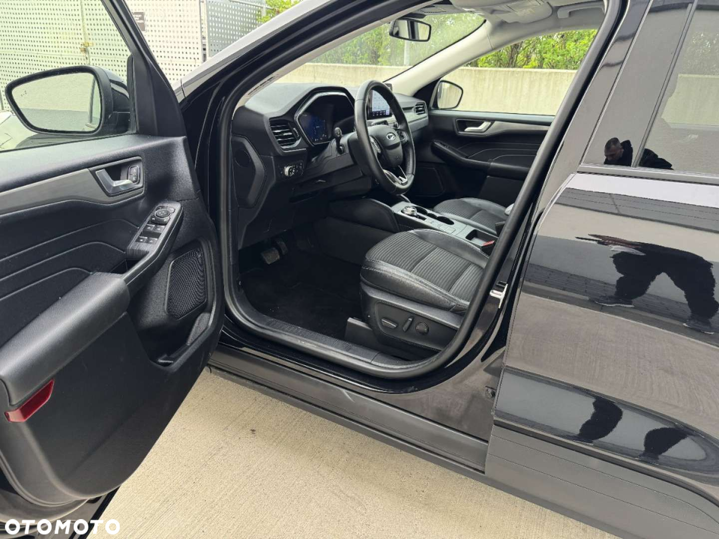 Ford Kuga 2.0 EcoBlue AWD Titanium X - 31