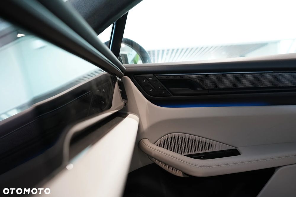 Porsche Macan Turbo 100kWh - 19